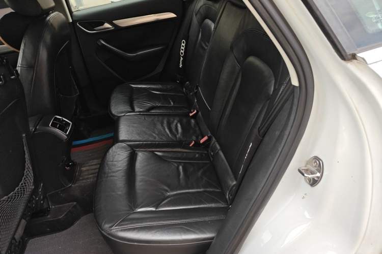 Used Audi Q3 2015 35 TFSI quattro Technology Edition Left Rear Seat