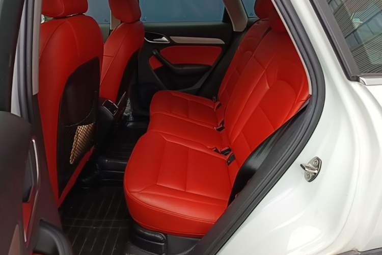 Used Audi Q3 2015 30 TFSI Ambition Edition Left Rear Seat