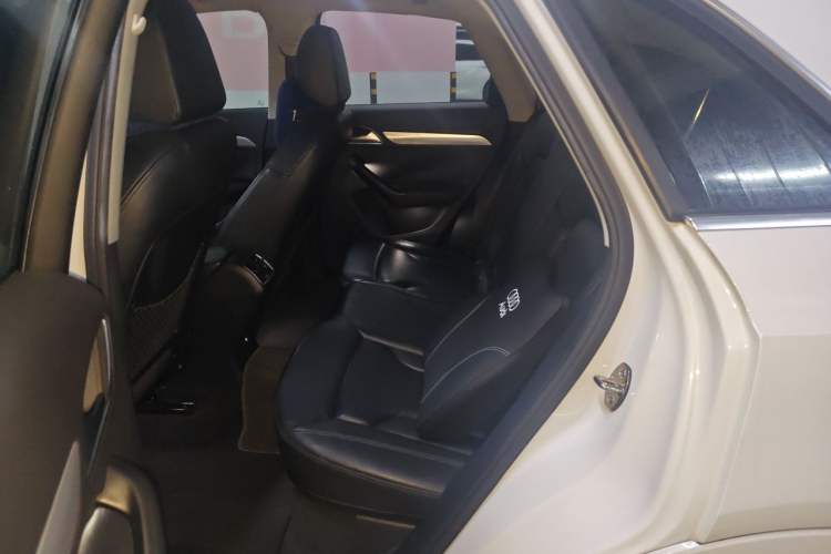 Used Audi Q3 2015 35 TFSI Ambition Edition Left Rear Seat