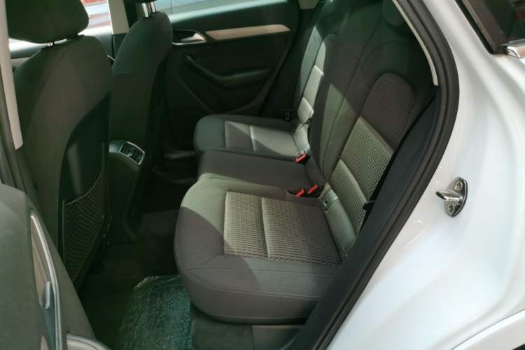 Used Audi Q3 2015 30 TFSI Ambition Edition Left Rear Seat