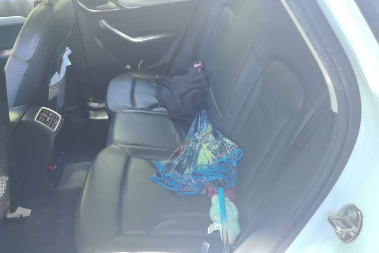 Used Audi Q3 2015 35 TFSI Comfort Model Left Rear Seat