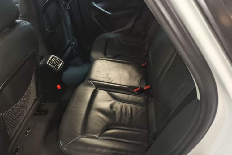 Used Audi Q3 2015 35 TFSI quattro Technology Edition Left Rear Seat