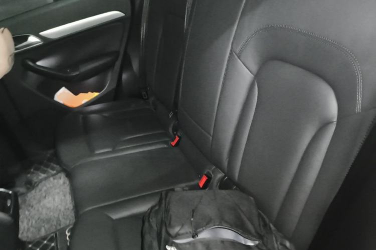Used Audi Q3 2015 30 TFSI Comfort Model Left Rear Seat