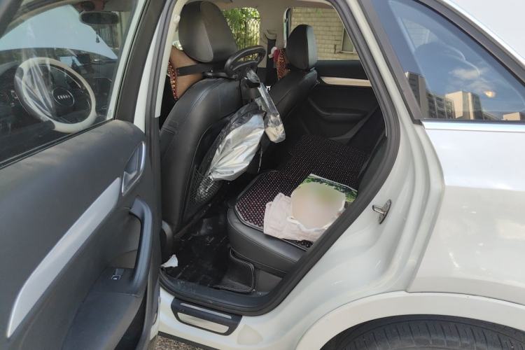 Used Audi Q3 2015 35 TFSI Comfort Model Left Rear Seat