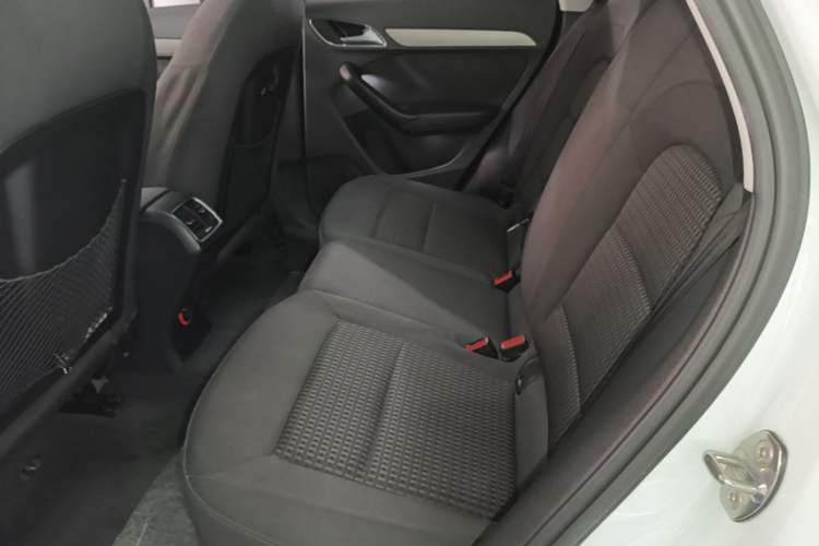 Used Audi Q3 2015 35 TFSI Ambition Edition Left Rear Seat