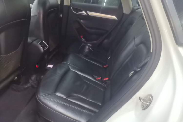 Used Audi Q3 2015 35 TFSI quattro Millionth Anniversary Edition Left Rear Seat