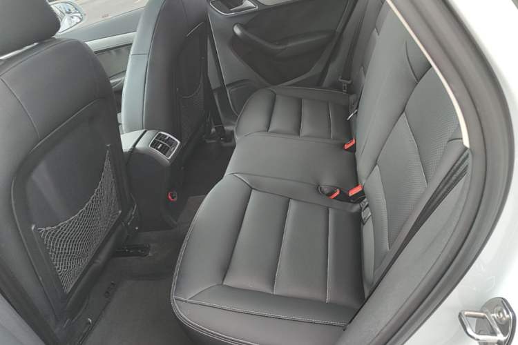 Used Audi Q3 2015 30 TFSI Ambition Edition Left Rear Seat