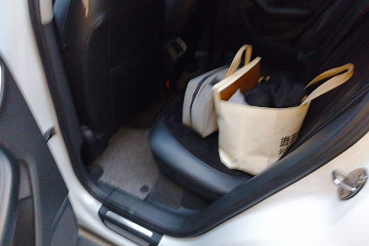 Used Audi Q3 2015 30 TFSI Comfort Model Left Rear Seat
