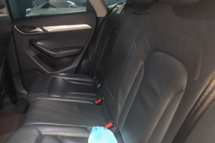 Used Audi Q3 2015 35 TFSI Ambition Edition Left Rear Seat