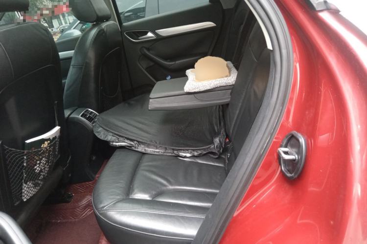 Used Audi Q3 2015 35 TFSI Comfort Model Left Rear Seat