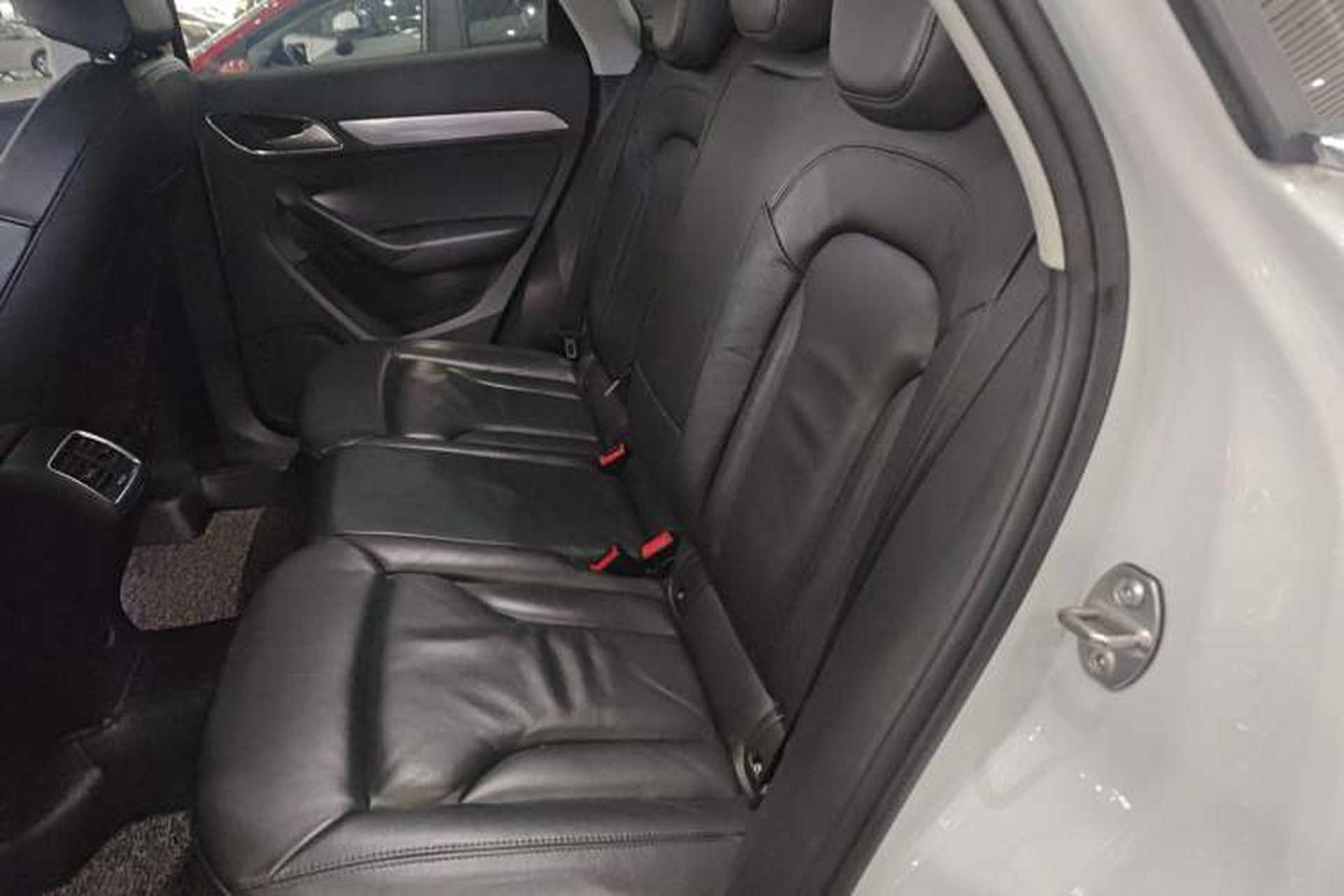 Used Audi Q3 2015 30 TFSI Comfort Model Left Rear Seat