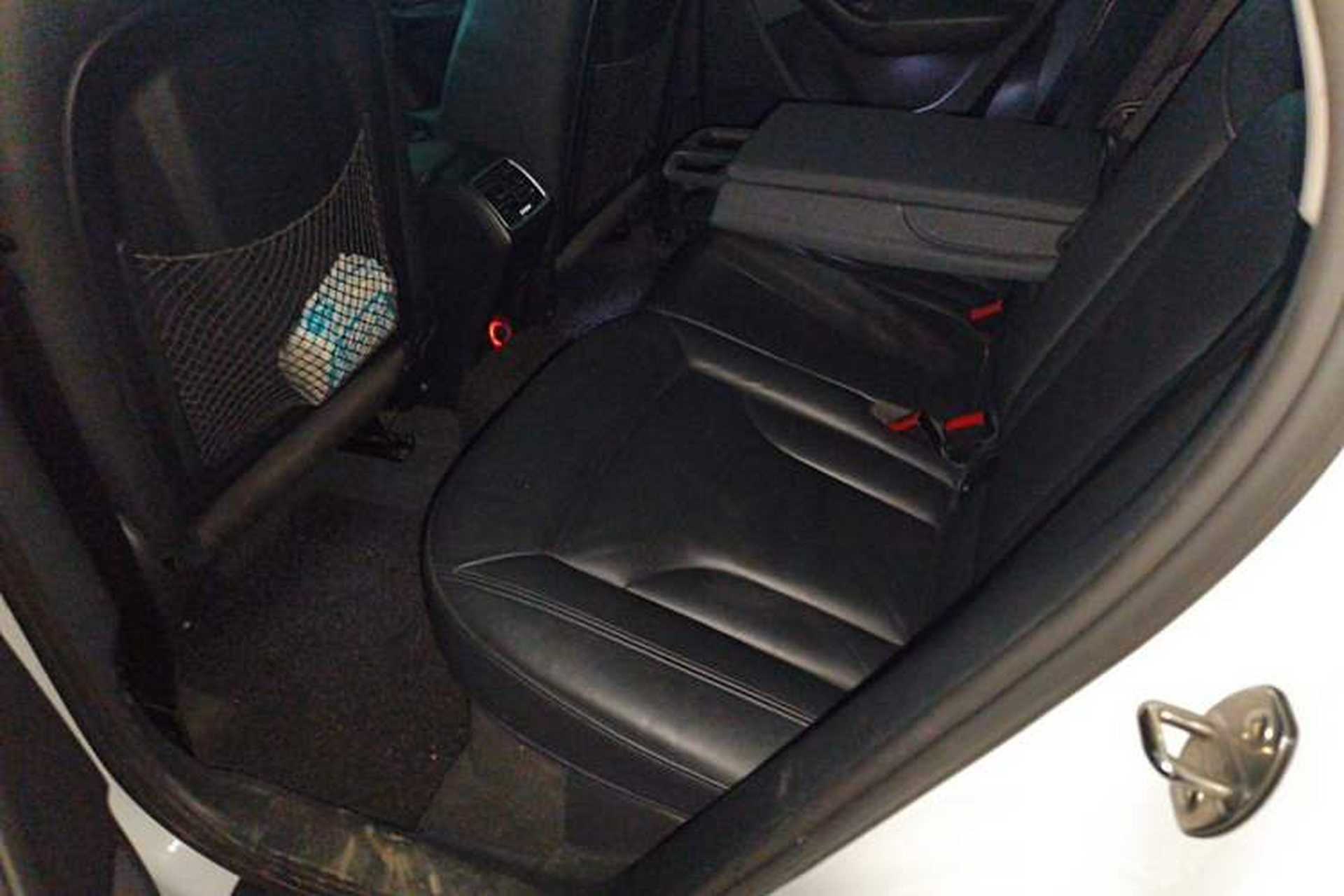 Used Audi Q3 2015 35 TFSI Comfort Model Left Rear Seat