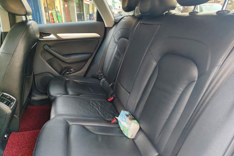 Used Audi Q3 2015 35 TFSI Ambition Edition Left Rear Seat