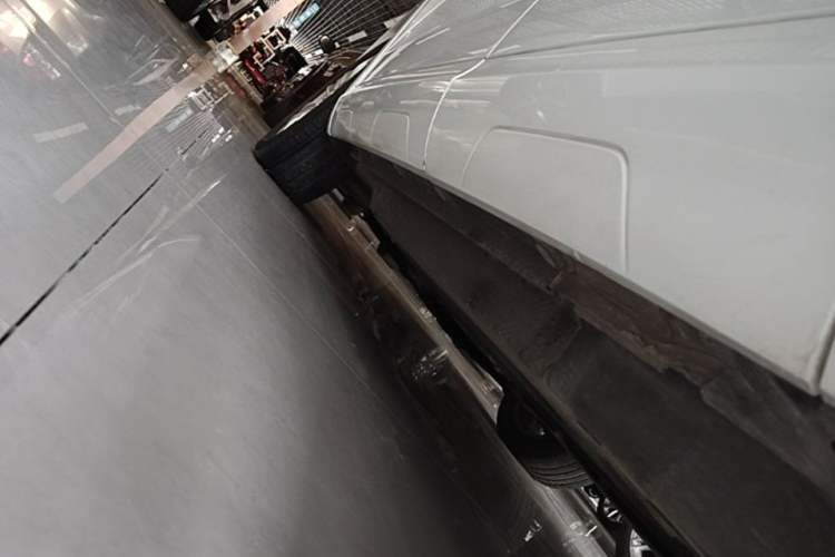 Used Audi Q3 2015 35 TFSI quattro Technology Edition Left Side Sill