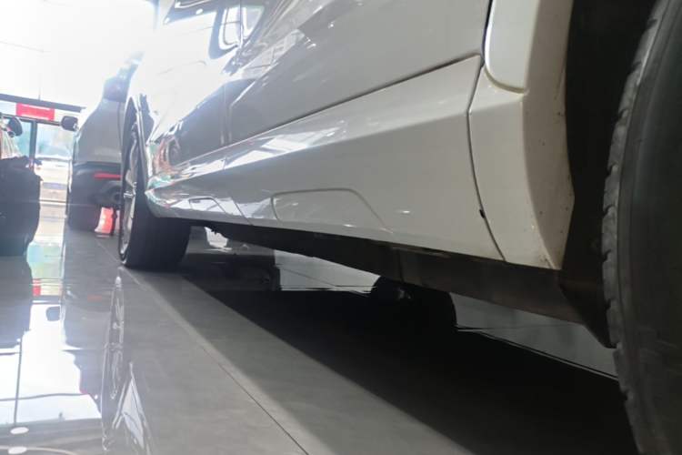 Used Audi Q3 2015 35 TFSI Millionth Anniversary Comfort Model Left Side Sill
