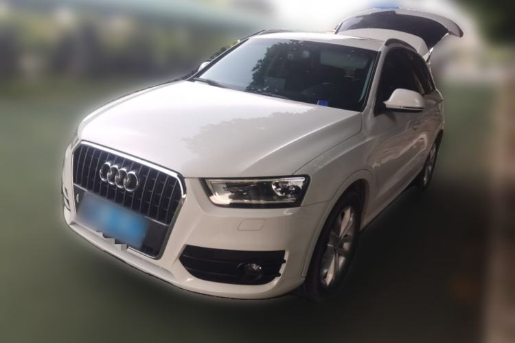 Used Audi Q3 2015 30 TFSI Comfort Model Guazi used car, China used car export, Used car for sale, Used cars, Cheapest cars for sale