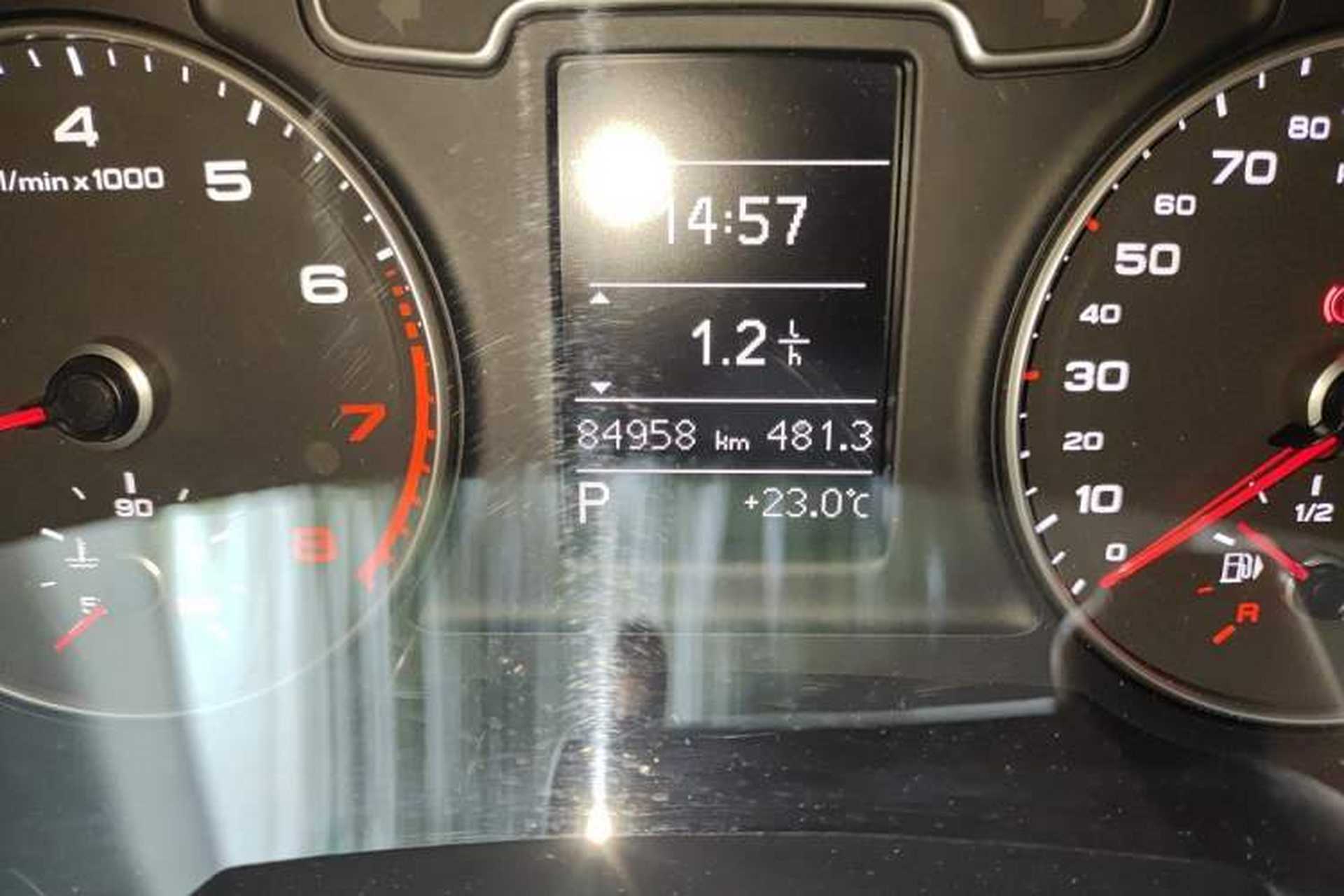 Used Audi Q3 2015 35 TFSI Comfort Model Odometer Close Up