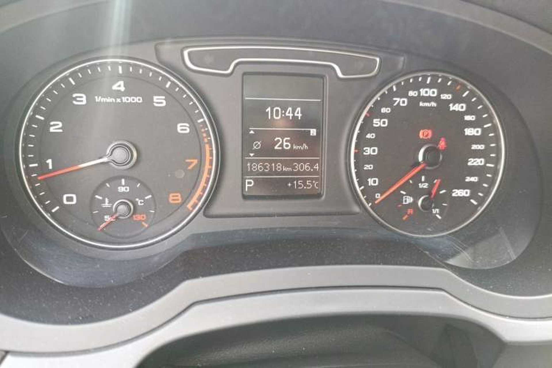 Used Audi Q3 2015 30 TFSI Comfort Model Odometer Close Up