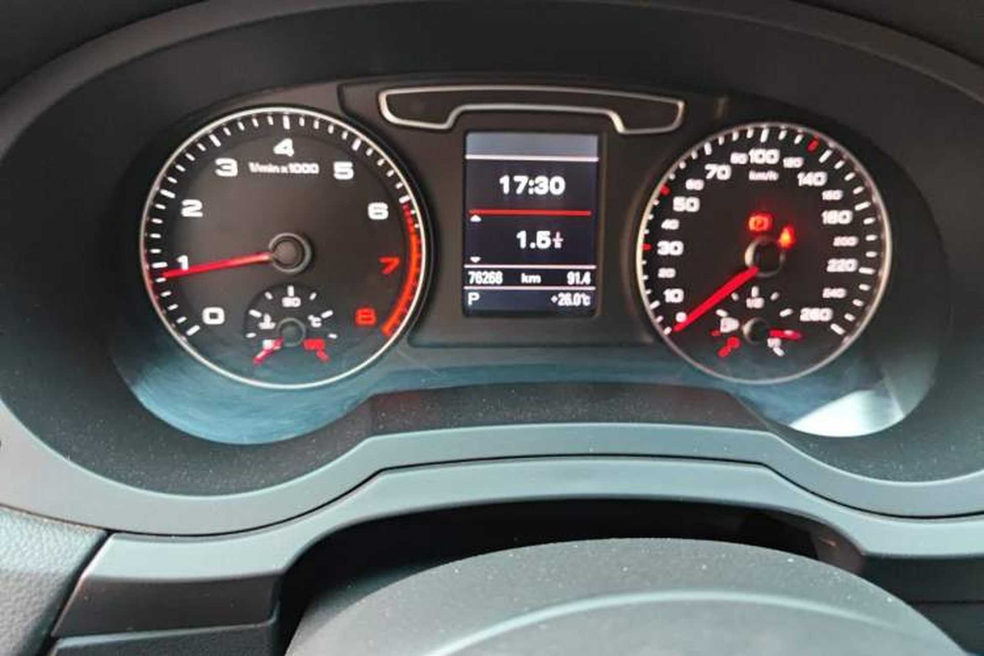 Used Audi Q3 2015 35 TFSI quattro Millionth Anniversary Edition Odometer Close Up