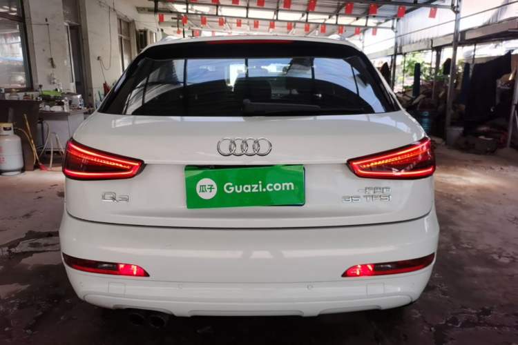 Used Audi Q3 2015 35 TFSI Comfort Model Rear