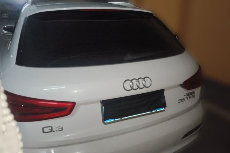 Used Audi Q3 2015 35 TFSI Comfort Model Rear