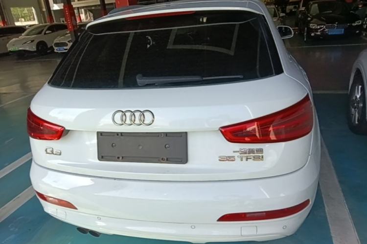 Used Audi Q3 2015 35 TFSI Comfort Model Rear