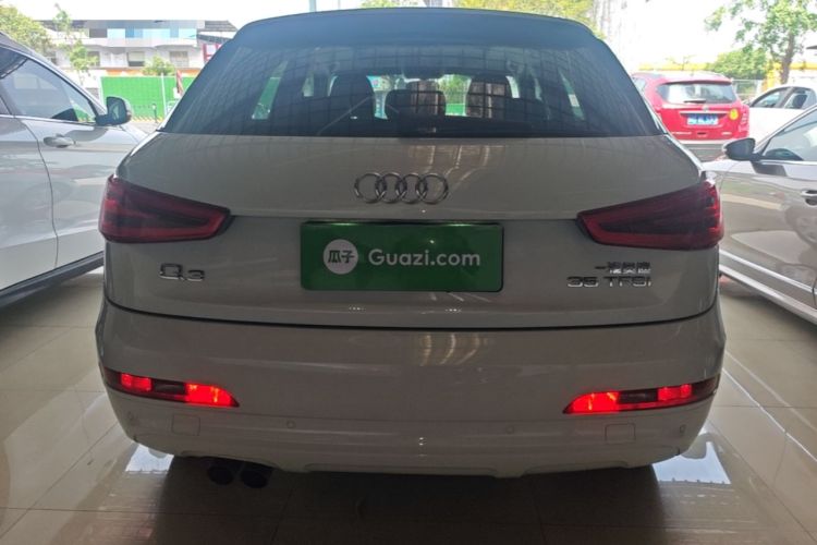 Used Audi Q3 2015 35 TFSI Comfort Model Rear