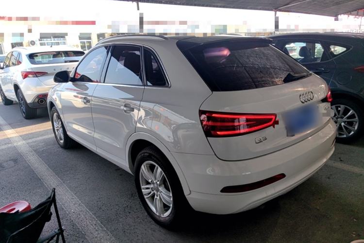 Used Audi Q3 2015 35 TFSI Comfort Model Rear Left 45 Deg