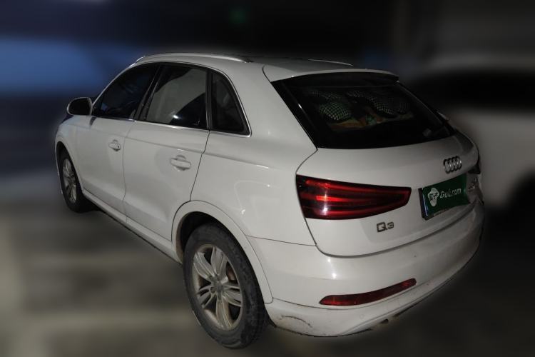 Used Audi Q3 2015 30 TFSI Comfort Model Rear Left 45 Deg