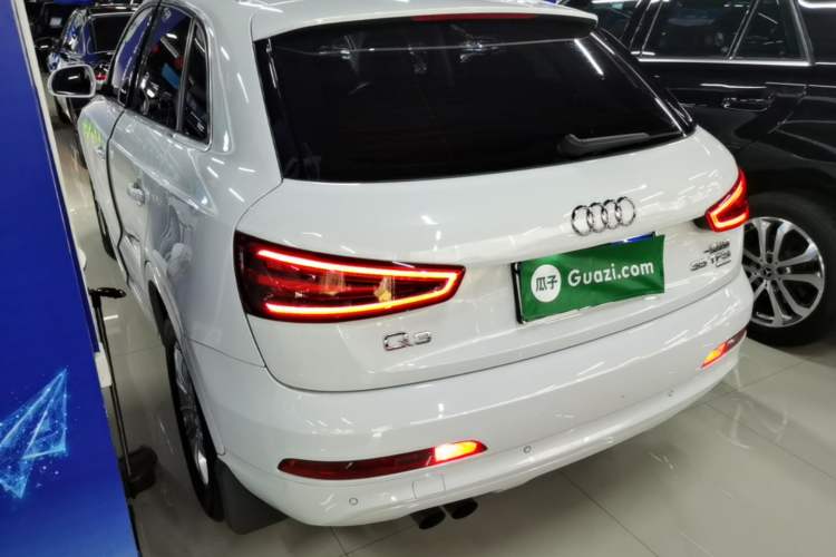 Used Audi Q3 2015 35 TFSI quattro Technology Edition Rear Left 45 Deg