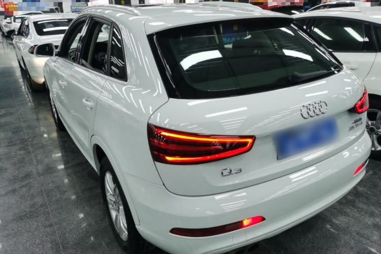 Used Audi Q3 2015 35 TFSI Ambition Edition Rear Left 45 Deg