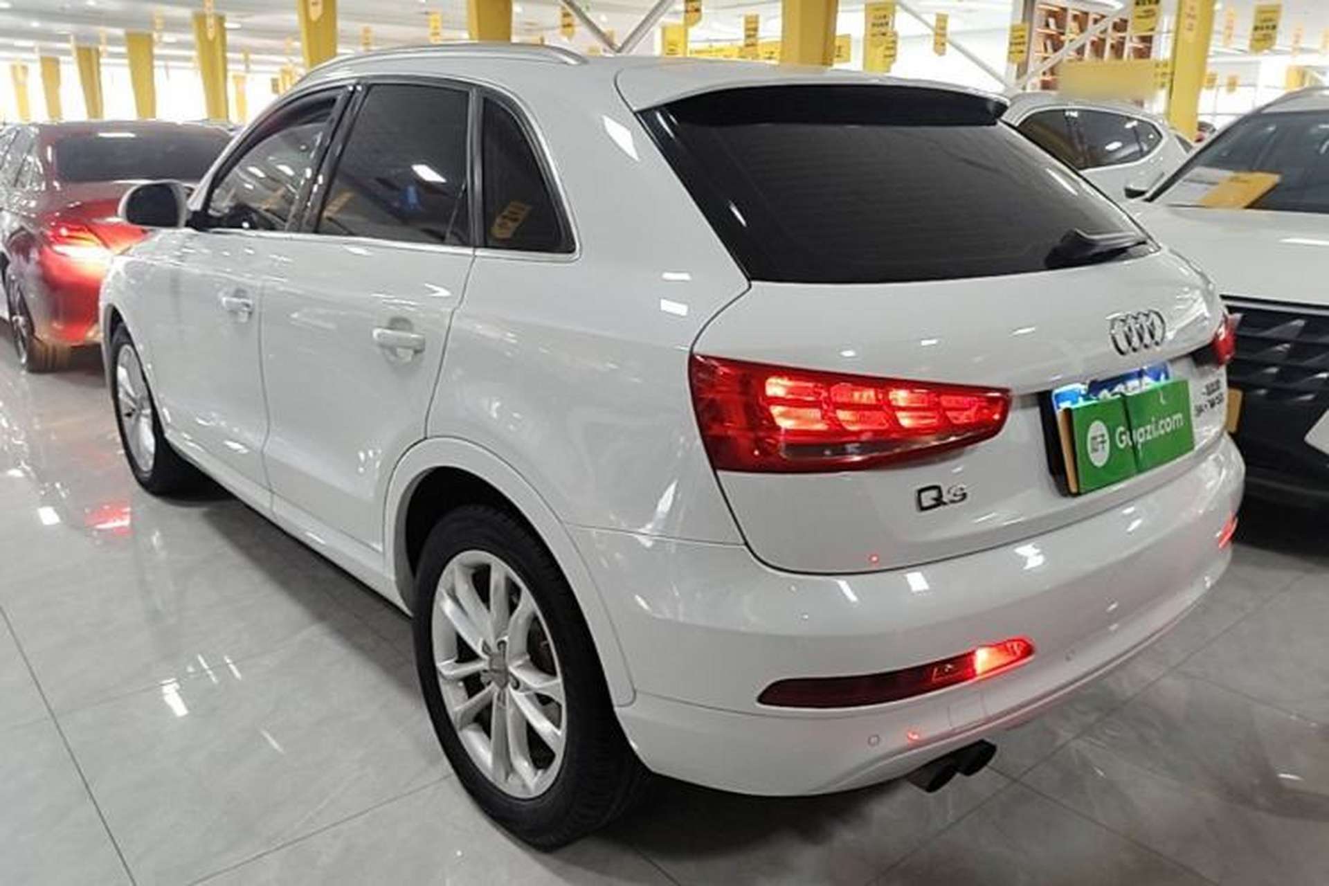 Used Audi Q3 2015 30 TFSI Ambition Edition Rear Left 45 Deg