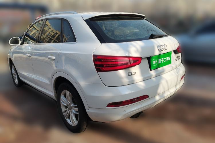 Used Audi Q3 2015 30 TFSI Comfort Model Rear Left 45 Deg