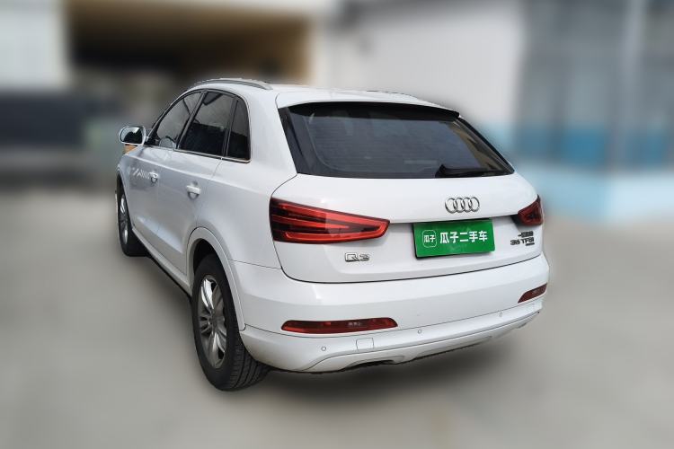 Used Audi Q3 2015 35 TFSI quattro Technology Edition Rear Left 45 Deg