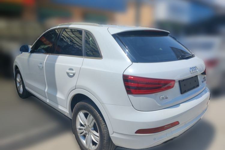 Used Audi Q3 2015 35 TFSI Comfort Model Rear Left 45 Deg