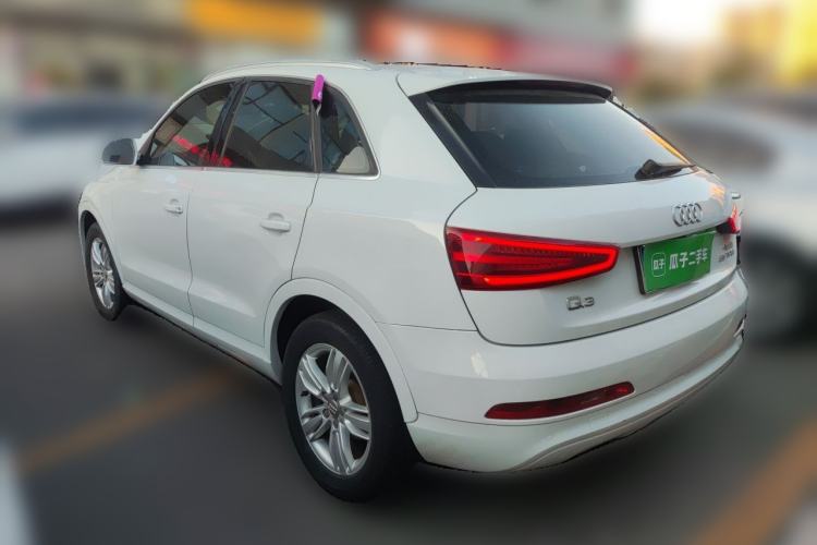 Used Audi Q3 2015 30 TFSI Comfort Model Rear Left 45 Deg