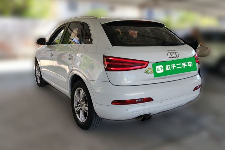 Used Audi Q3 2015 35 TFSI Comfort Model Rear Left 45 Deg