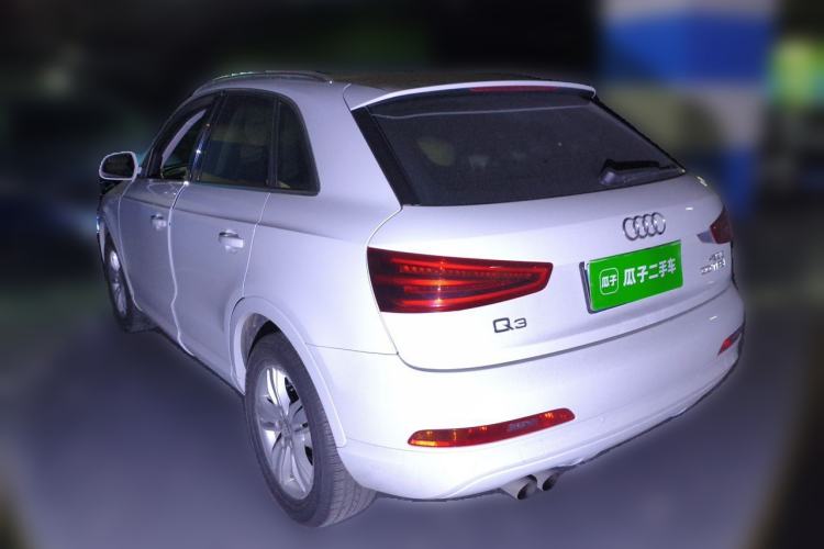 Used Audi Q3 2015 30 TFSI Comfort Model Rear Left 45 Deg