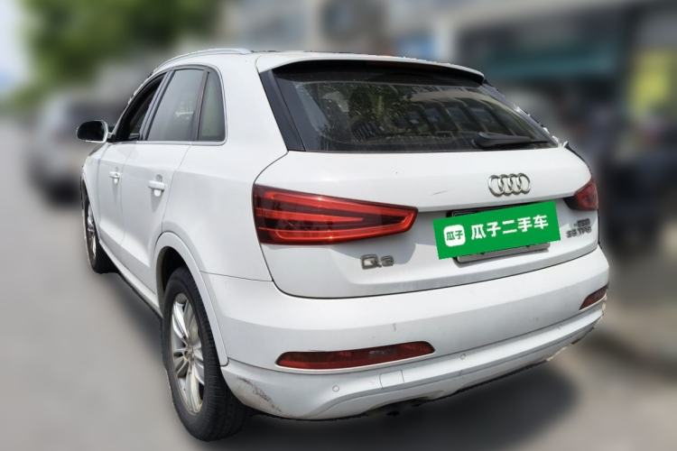 Used Audi Q3 2015 35 TFSI Comfort Model Rear Left 45 Deg