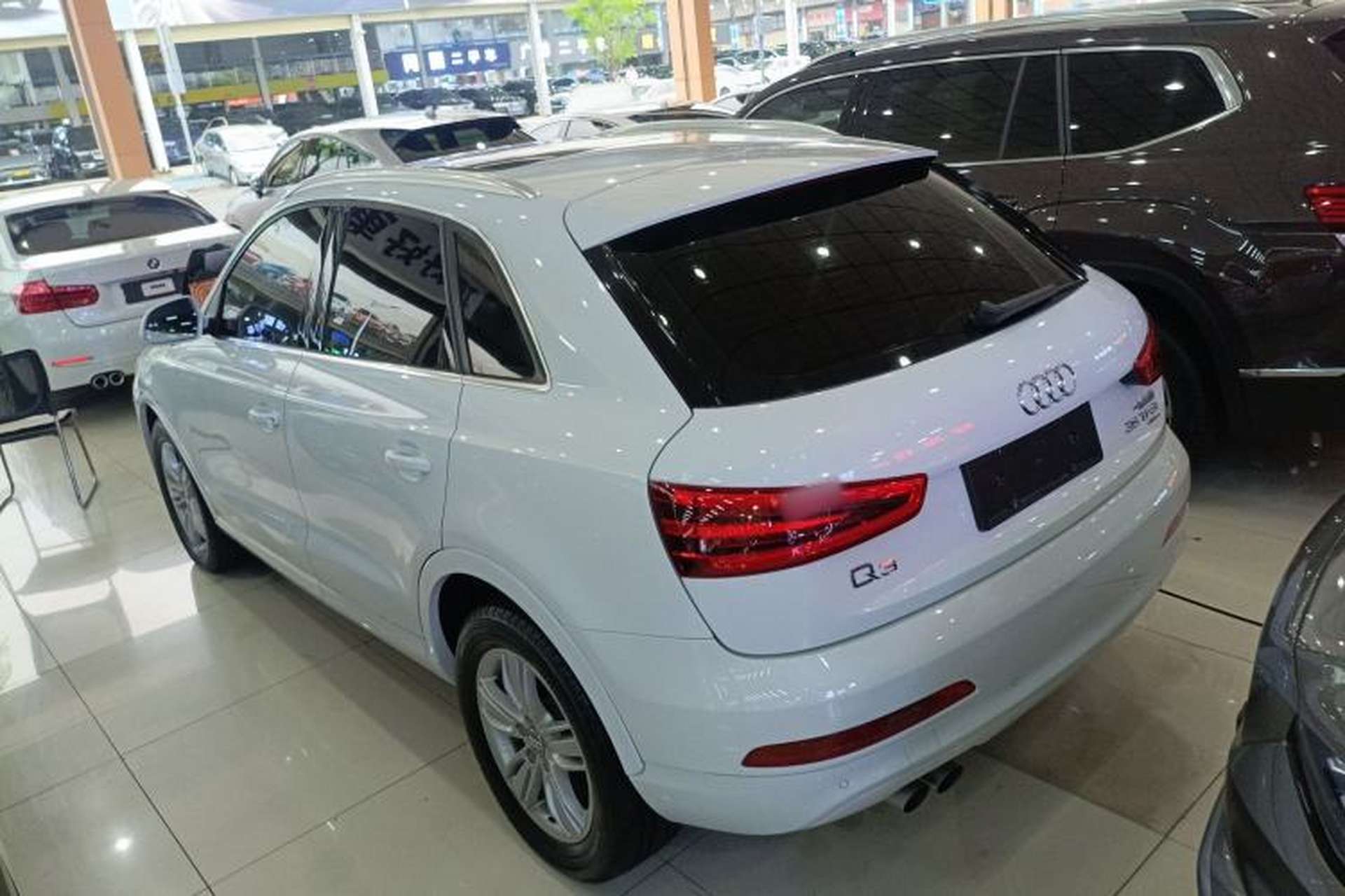 Used Audi Q3 2015 35 TFSI quattro Technology Edition Rear Left 45 Deg