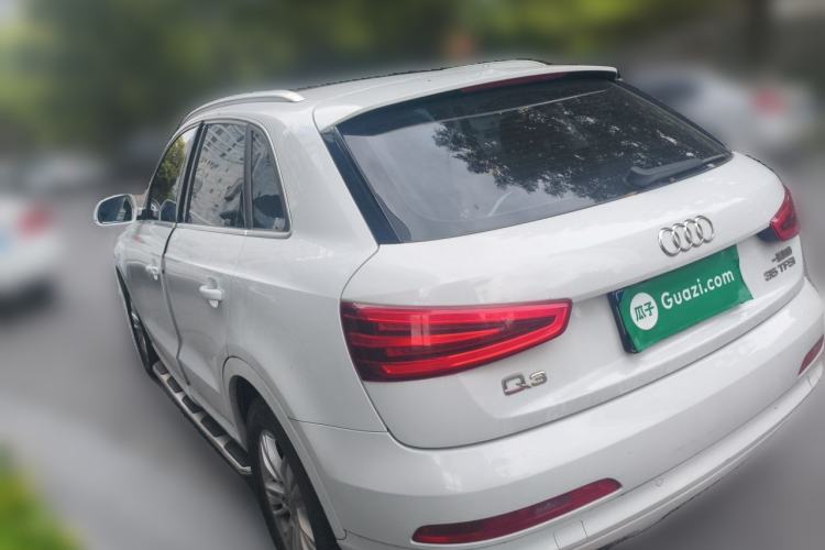 Used Audi Q3 2015 35 TFSI Comfort Model Rear Left 45 Deg