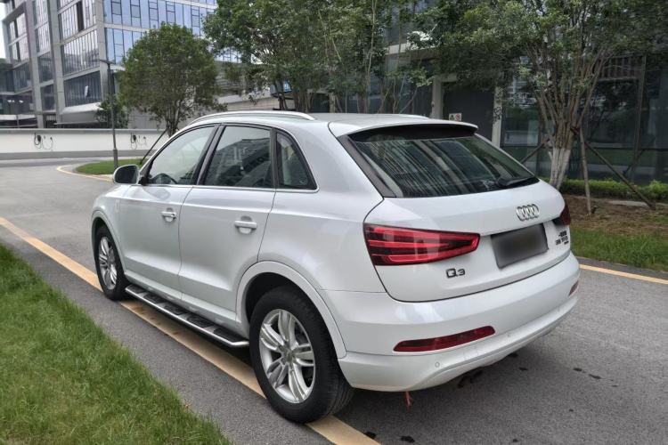 Used Audi Q3 2015 35 TFSI quattro Technology Edition Rear Left 45 Deg
