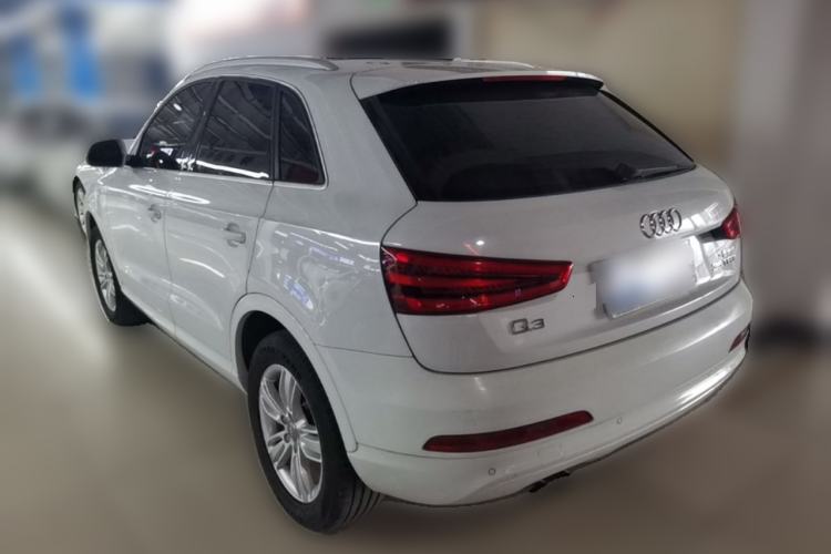Used Audi Q3 2015 35 TFSI Comfort Model Rear Left 45 Deg