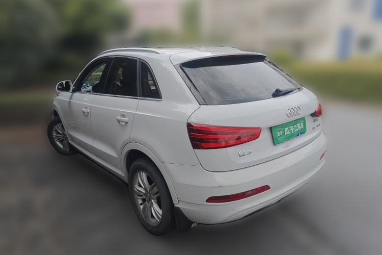Used Audi Q3 2015 35 TFSI Comfort Model Rear Left 45 Deg