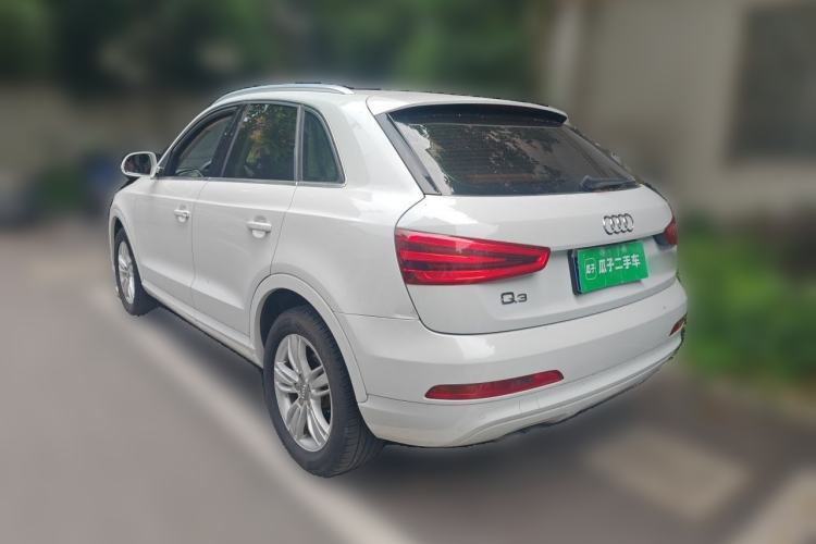 Used Audi Q3 2015 35 TFSI Comfort Model Rear Left 45 Deg