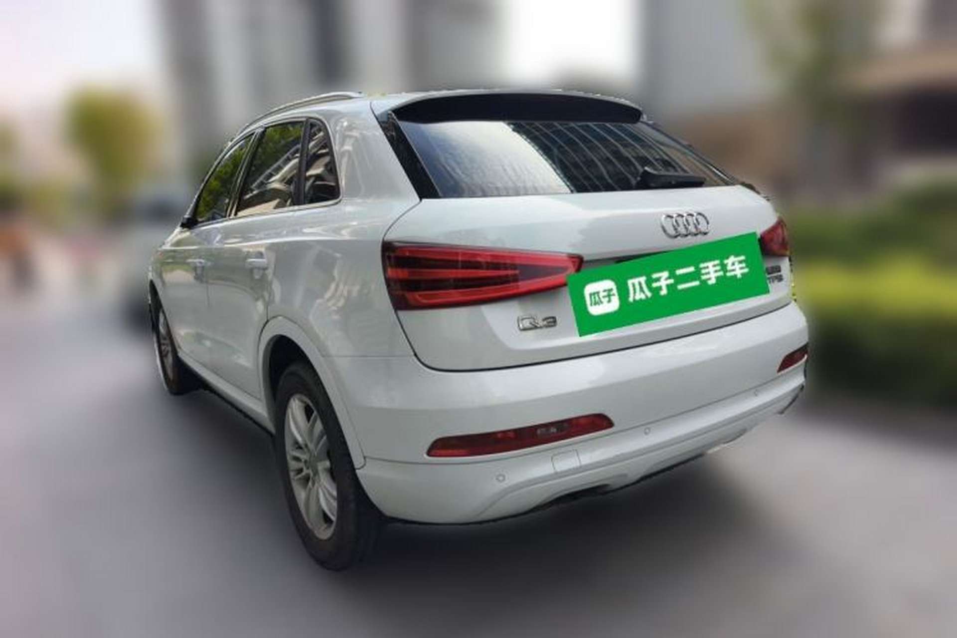 Used Audi Q3 2015 35 TFSI Comfort Model Rear Left 45 Deg