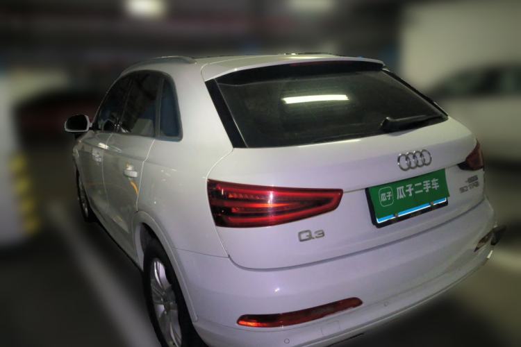 Used Audi Q3 2015 30 TFSI Comfort Model Rear Left 45 Deg