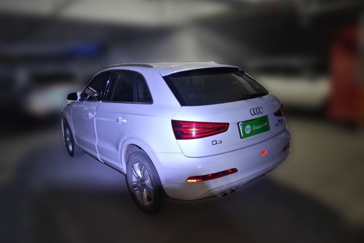 Used Audi Q3 2015 35 TFSI Comfort Model Rear Left 45 Deg