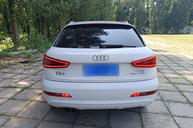 Used Audi Q3 2015 35 TFSI Comfort Model Rear