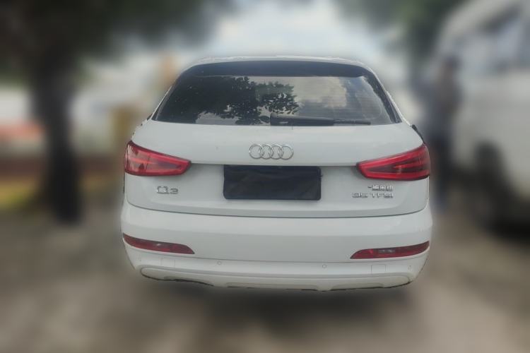 Used Audi Q3 2015 35 TFSI Comfort Model Rear